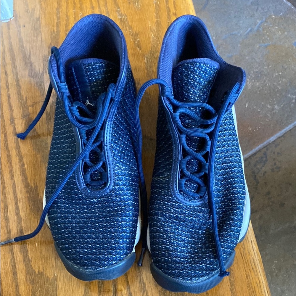 Air Jordan Horizon Off-court shoes
